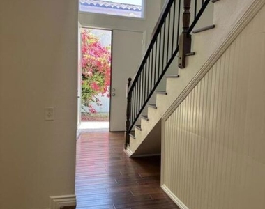 1024 Laguna Terrace - Photo Thumbnail 3