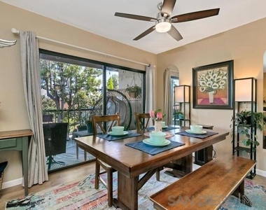 2376 Caringa Way - Photo Thumbnail 9