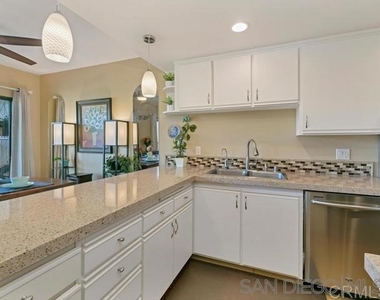 2376 Caringa Way - Photo Thumbnail 5
