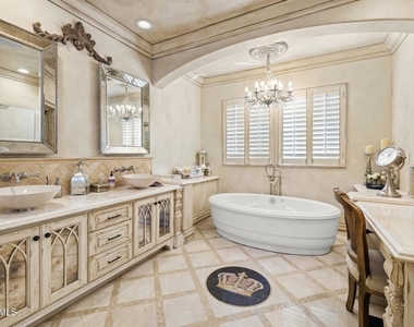 428 Woodland Road - Photo Thumbnail 11