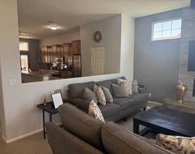 54610 Avenida Alvarado - Photo Thumbnail 2