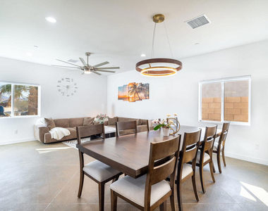 15553 Avenue Manzana - Photo Thumbnail 7