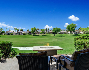 383 Desert Holly Drive - Photo Thumbnail 31