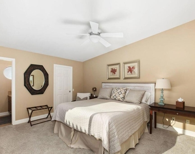 45250 Vista Santa Rosa - Photo Thumbnail 4