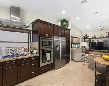 45250 Vista Santa Rosa - Photo Thumbnail 19