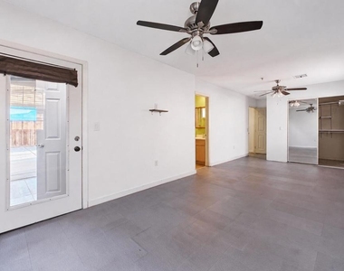 85815 Avenida Raylynn - Photo Thumbnail 9
