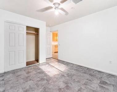 85815 Avenida Raylynn - Photo Thumbnail 5