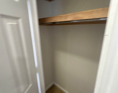 3105 Decatur Avenue - Photo Thumbnail 8