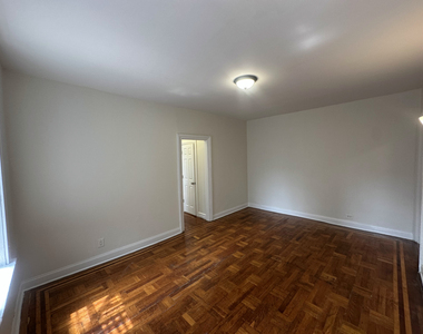 3105 Decatur Avenue - Photo Thumbnail 3