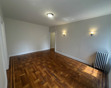 3105 Decatur Avenue - Photo Thumbnail 2