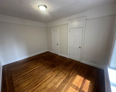 3105 Decatur Avenue - Photo Thumbnail 11