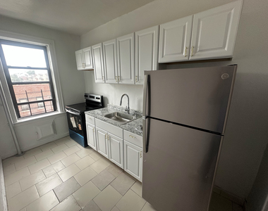 1544 Gillespie Avenue - Photo Thumbnail 6