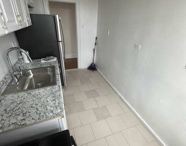1544 Gillespie Avenue - Photo Thumbnail 5