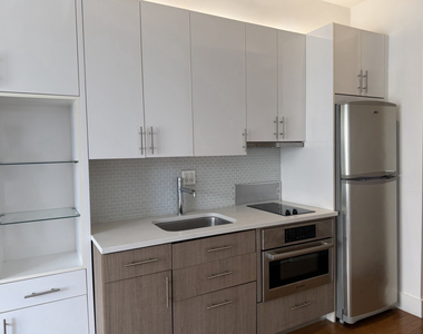 Studio West 91st Street - Photo Thumbnail 1