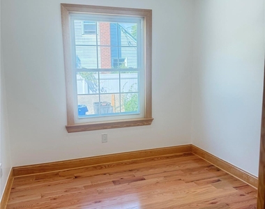 572 Decatur Street - Photo Thumbnail 15