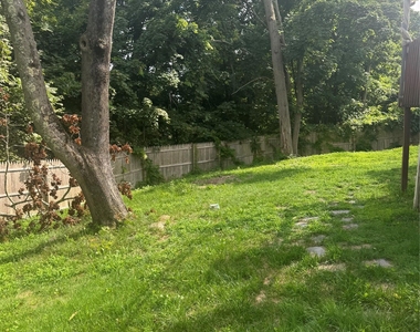 425 Landing Avenue - Photo Thumbnail 19