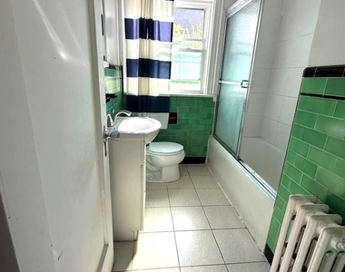 8 Herman Avenue - Photo Thumbnail 18