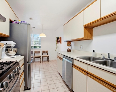 57 Magnolia Lane - Photo Thumbnail 11