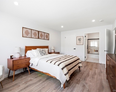 57 Magnolia Lane - Photo Thumbnail 14