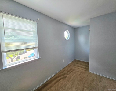 95 Valentine Avenue - Photo Thumbnail 4