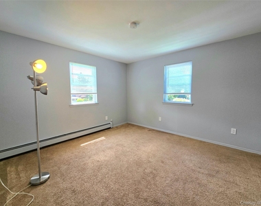 95 Valentine Avenue - Photo Thumbnail 15