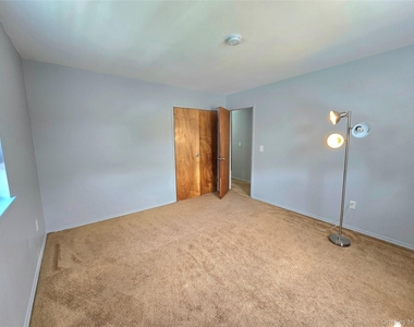 95 Valentine Avenue - Photo Thumbnail 16