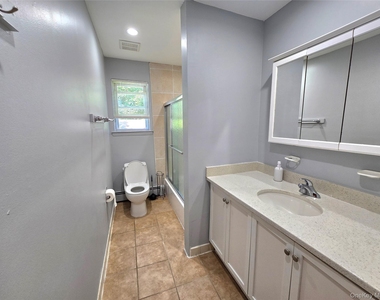 95 Valentine Avenue - Photo Thumbnail 10