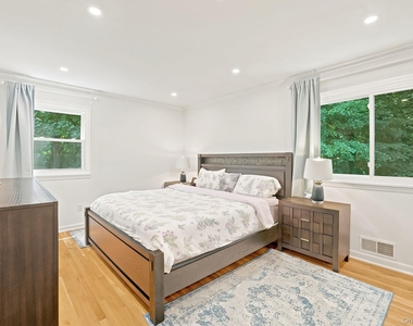 80 Hickory Hill Drive - Photo Thumbnail 17