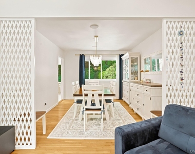 80 Hickory Hill Drive - Photo Thumbnail 6