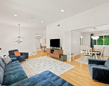 80 Hickory Hill Drive - Photo Thumbnail 5