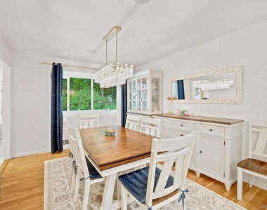 80 Hickory Hill Drive - Photo Thumbnail 7