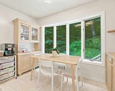 80 Hickory Hill Drive - Photo Thumbnail 12