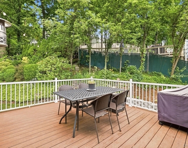 80 Hickory Hill Drive - Photo Thumbnail 24