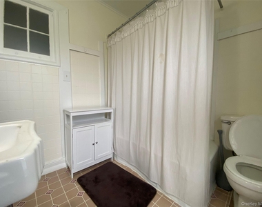94 Sanfordville Road - Photo Thumbnail 6