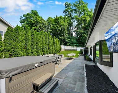 2 Stonycrest Road - Photo Thumbnail 27