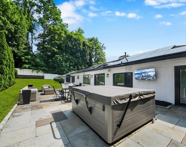 2 Stonycrest Road - Photo Thumbnail 28