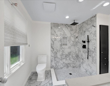 2 Stonycrest Road - Photo Thumbnail 16