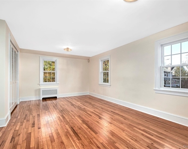 17 Haven Avenue - Photo Thumbnail 13