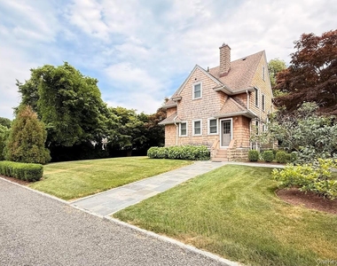 453 Palmer Avenue - Photo Thumbnail 26