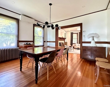 453 Palmer Avenue - Photo Thumbnail 12