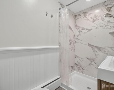 432 Plainsboro Road - Photo Thumbnail 10