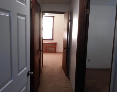 503 Main Street - Photo Thumbnail 15