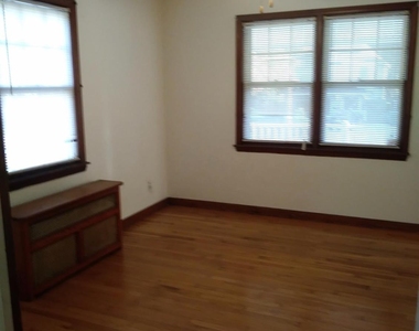 503 Main Street - Photo Thumbnail 5