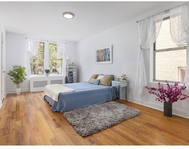 775 Riverside Drive - Photo Thumbnail 6