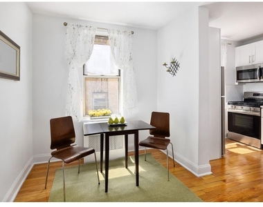 775 Riverside Drive - Photo Thumbnail 4