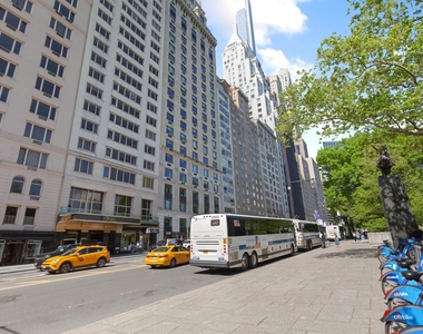 106 Central Park S - Photo Thumbnail 10