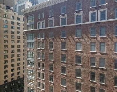 106 Central Park S - Photo Thumbnail 7