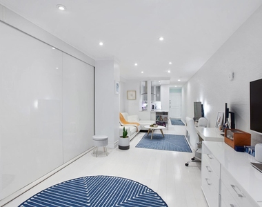 106 Central Park S - Photo Thumbnail 9