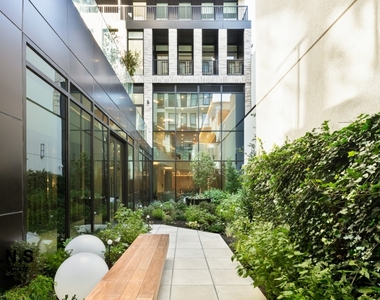 1042 Atlantic Avenue - Photo Thumbnail 13