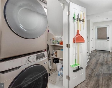 2454 Kilpatrick Place - Photo Thumbnail 9